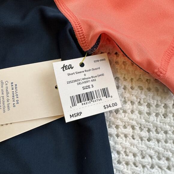 Tea Collection Color Block Rash Guard - Picture 4 of 4